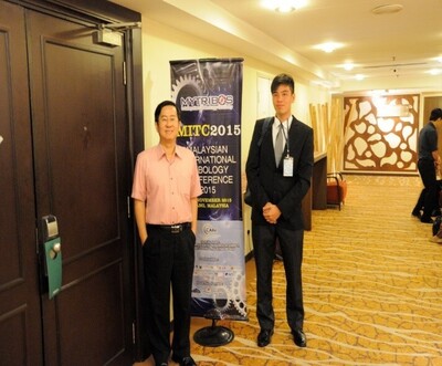 Professor Cheng-Hao Hung led students to a conference in Malaysia